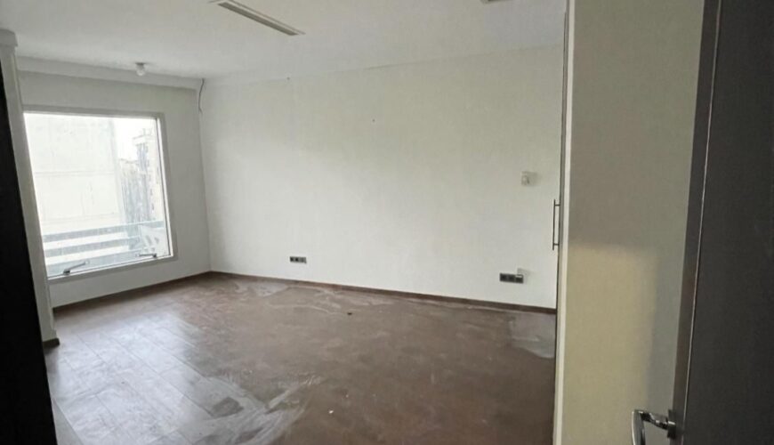 کامرانیه،300متر فول امکانات اداری،3خواب سندی