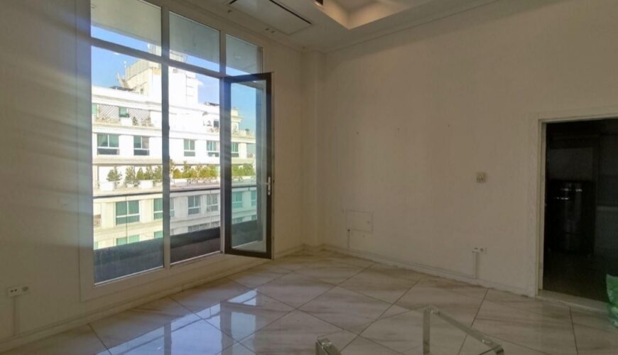 85متر ،دید ابدی ،لابی مجلل ،دو پارکینگ