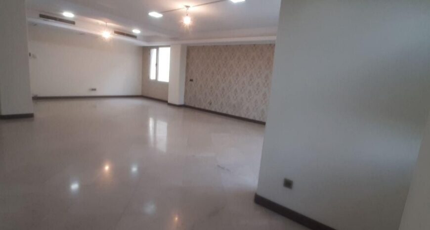 کامرانیه شمالی ،۱۸۰متری سه اتاق