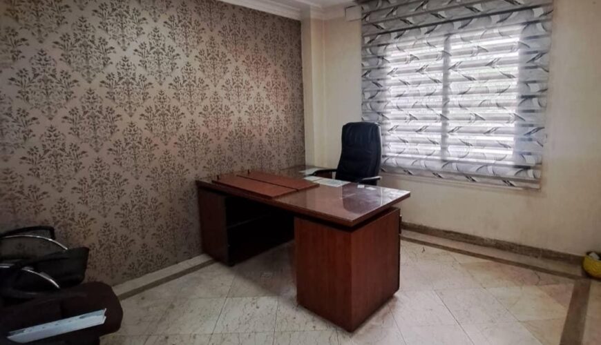 موقعیت اداری تاپ لوکیشن